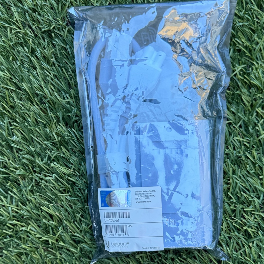 Ubiquiti u Poe at adapter